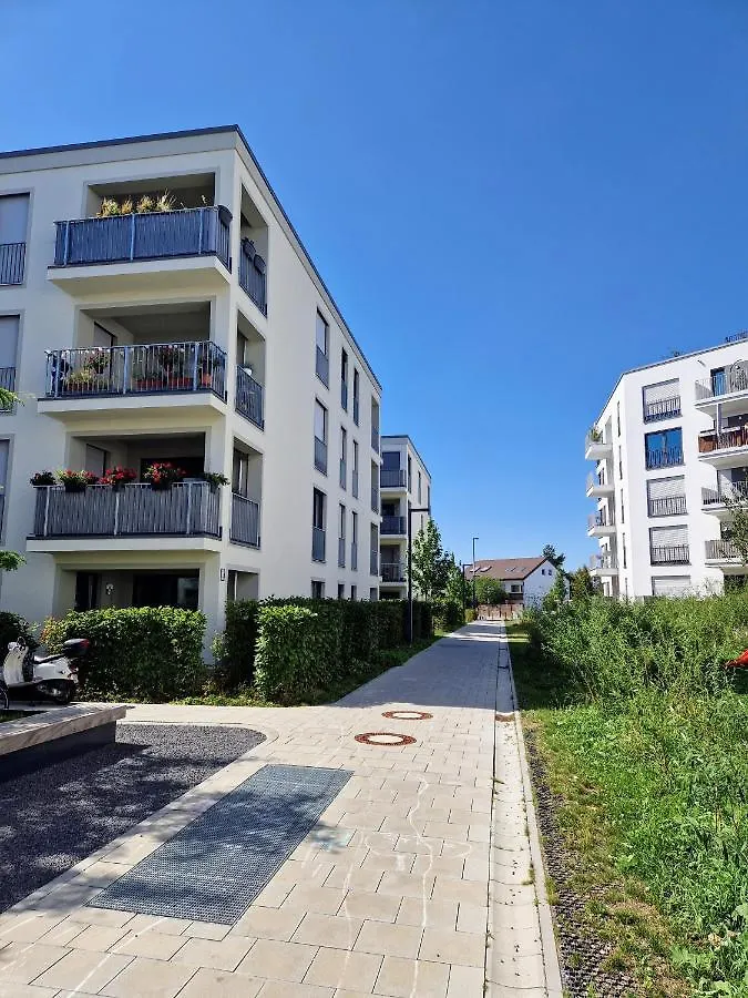 Traumhaftes Apartment Mit Balkon München
